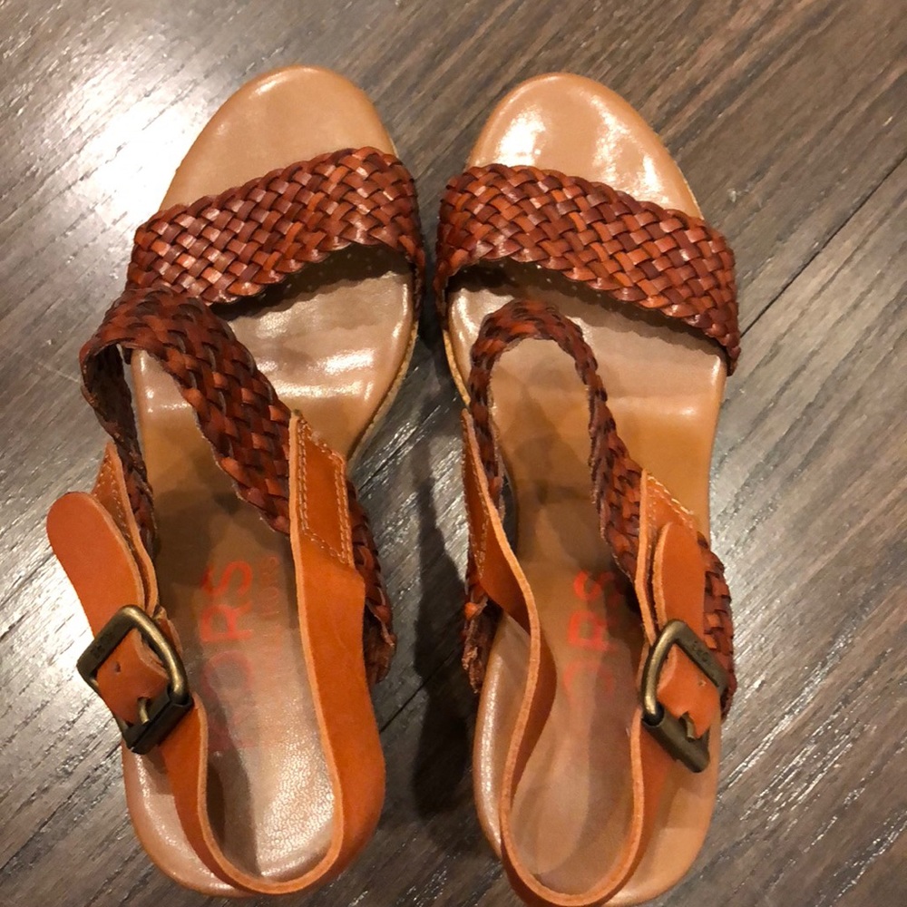Wedges - Picture 2 of 3